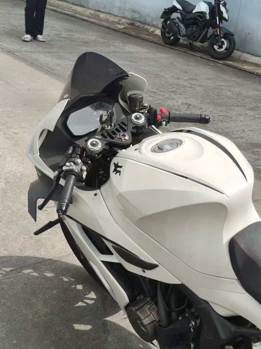 Frosted Silver Top Triple Clamp For QJMOTOR SRK800RR & 600RS