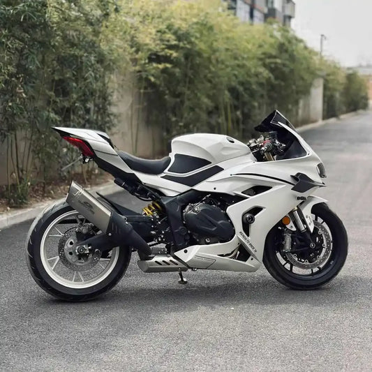 modified the QJ 800/600rs oil tank cover of Jiajiang. The oil tank protection cover was raised to enhance the combat posture